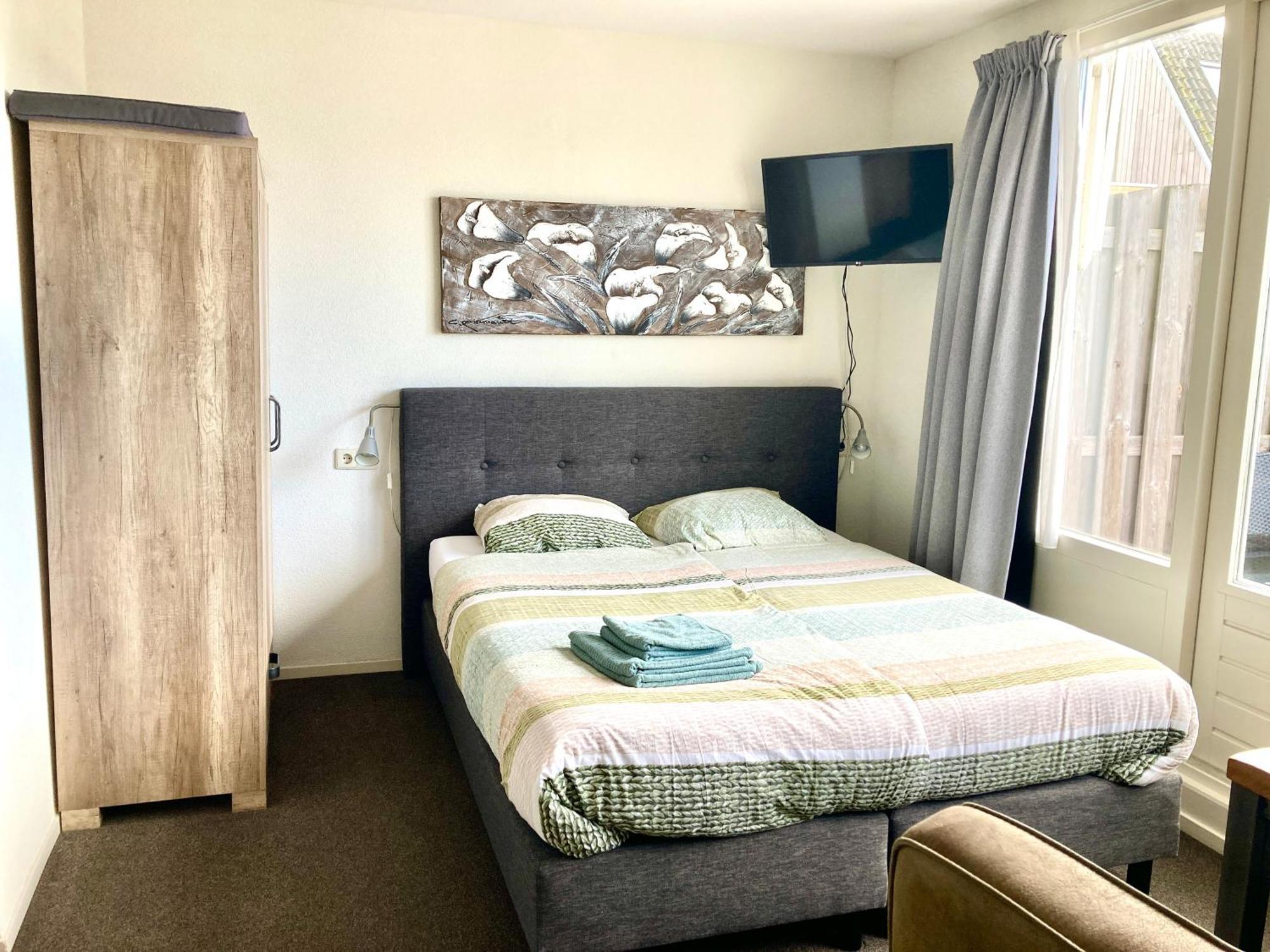 Nicolette Apartments 카트베이크안제이 객실 사진