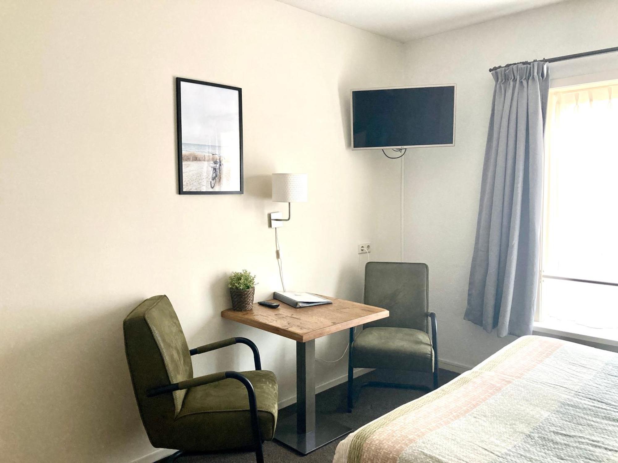 Nicolette Apartments 카트베이크안제이 객실 사진